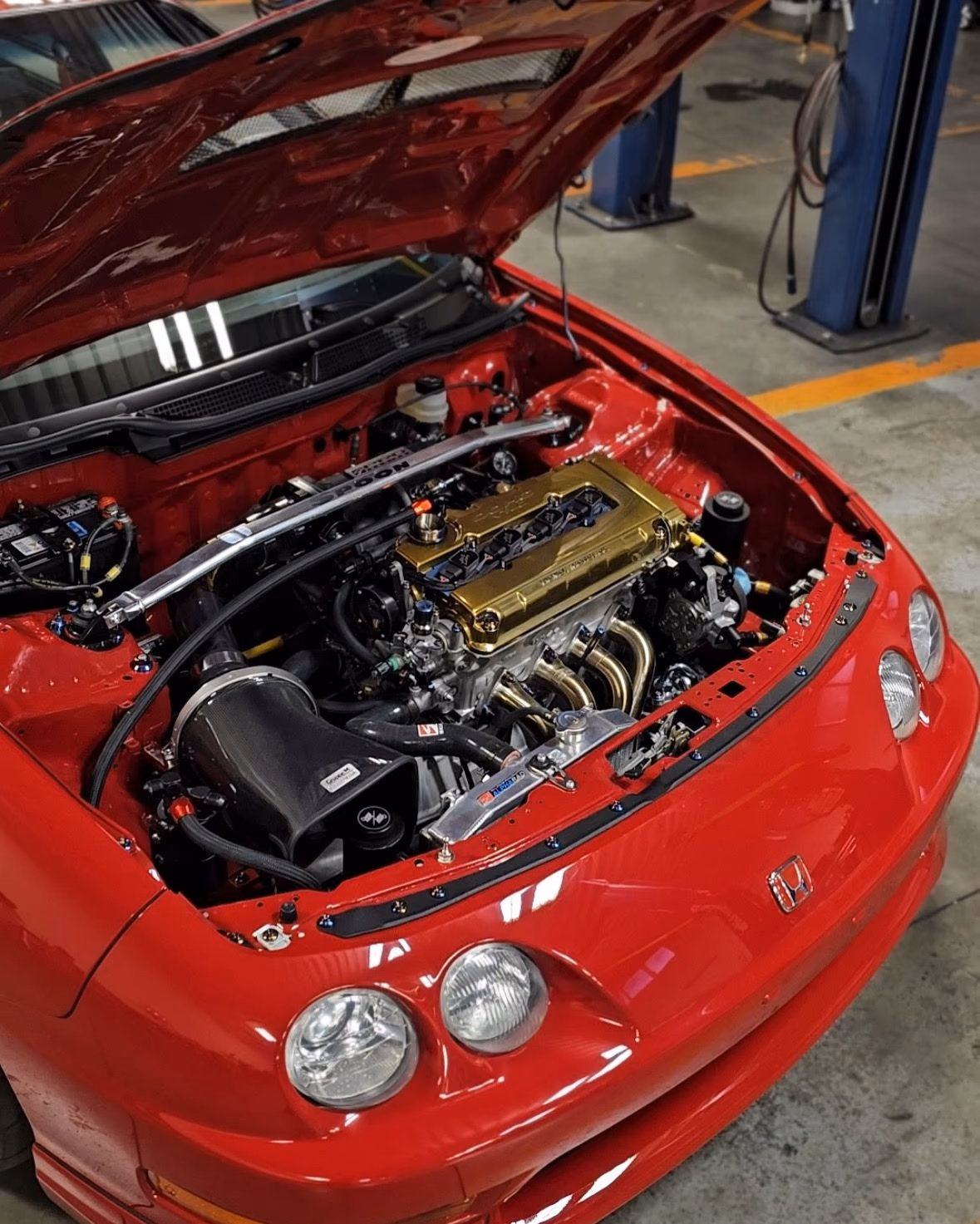 1995 Acura Integra GS-R engine bay